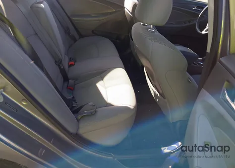 2013 Hyundai Sonata Gls z USA, uszkodzony, nr VIN 5NPEB4AC8DH778278